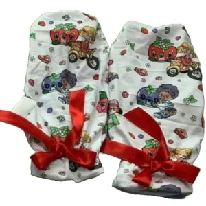 Berry Pie Adult Mittens